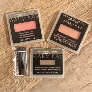Mary Kay Blush, Highlighter, & Eyeshadow Bundle